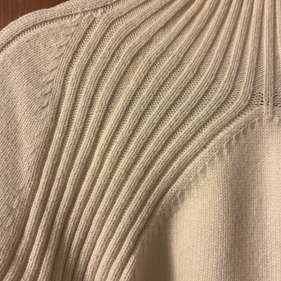 Talbots Sweater - Picture 3 of 6